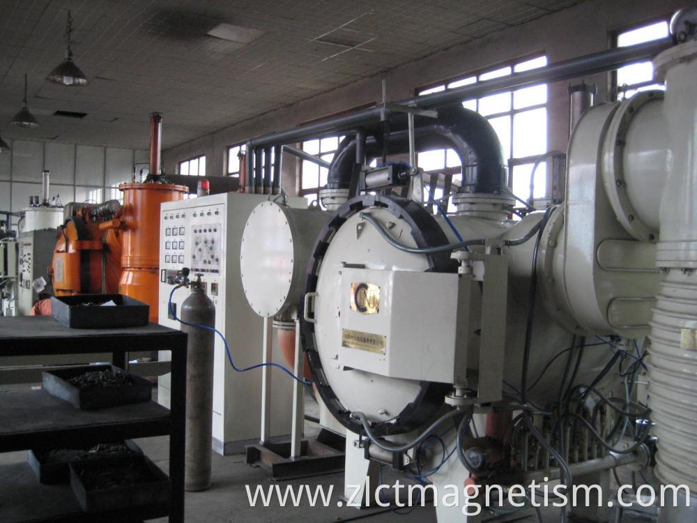  Sintering furnace